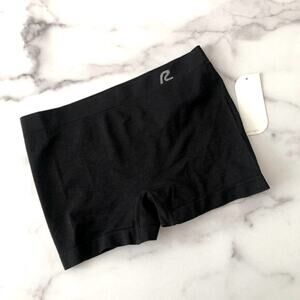 Road Runner Perfect Fit R-Gear Undercover Seamless Boy Short underwear black